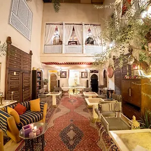 4* Riad Des Eaux Et
